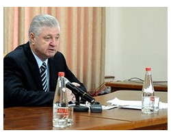 На фото Михаил Столяров