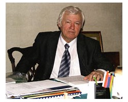 На фото Альберт Чаркин