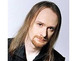 На фото Йенс Юханссон